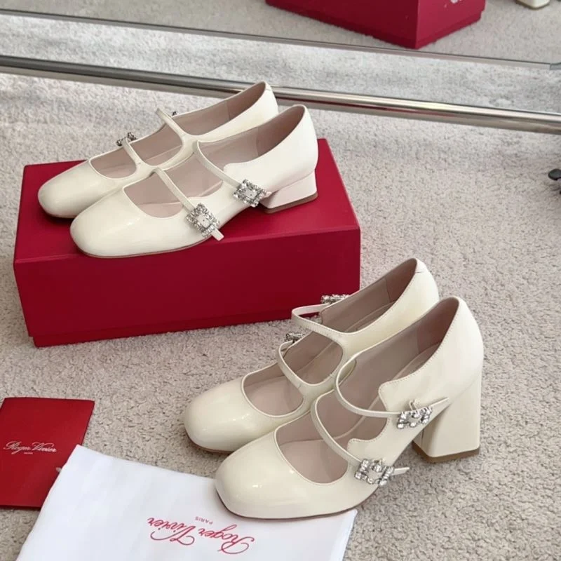 Roger Vivier Shoes Durable 11351