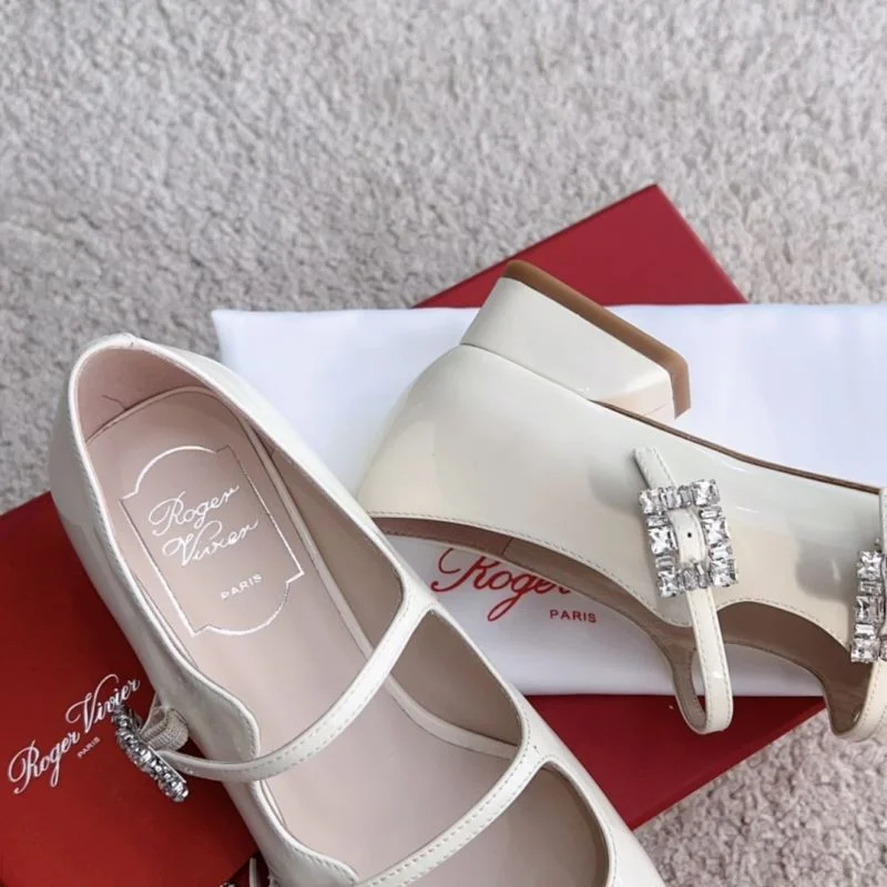 Roger Vivier Shoes Durable 11351