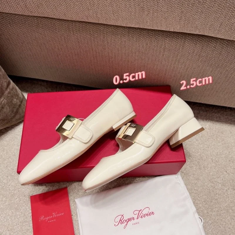 Roger Vivier Shoes MultiPurpose 11347