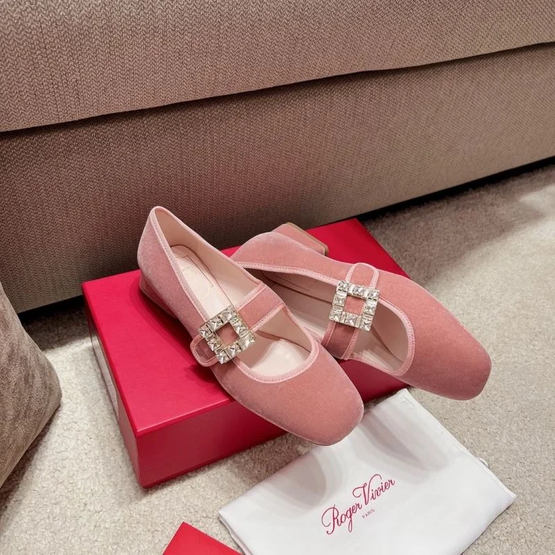 Sustainable Roger Vivier Shoes 11288