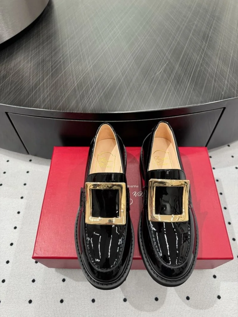 Functional Roger Vivier Shoes 11279