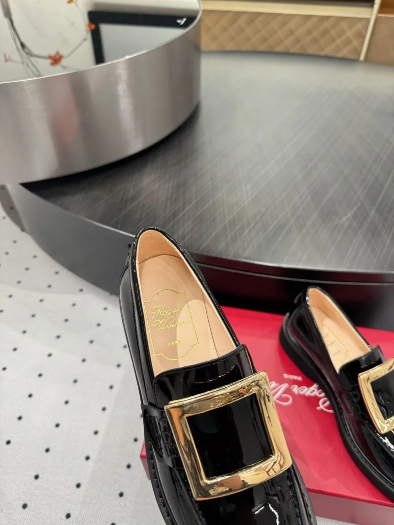 Functional Roger Vivier Shoes 11279