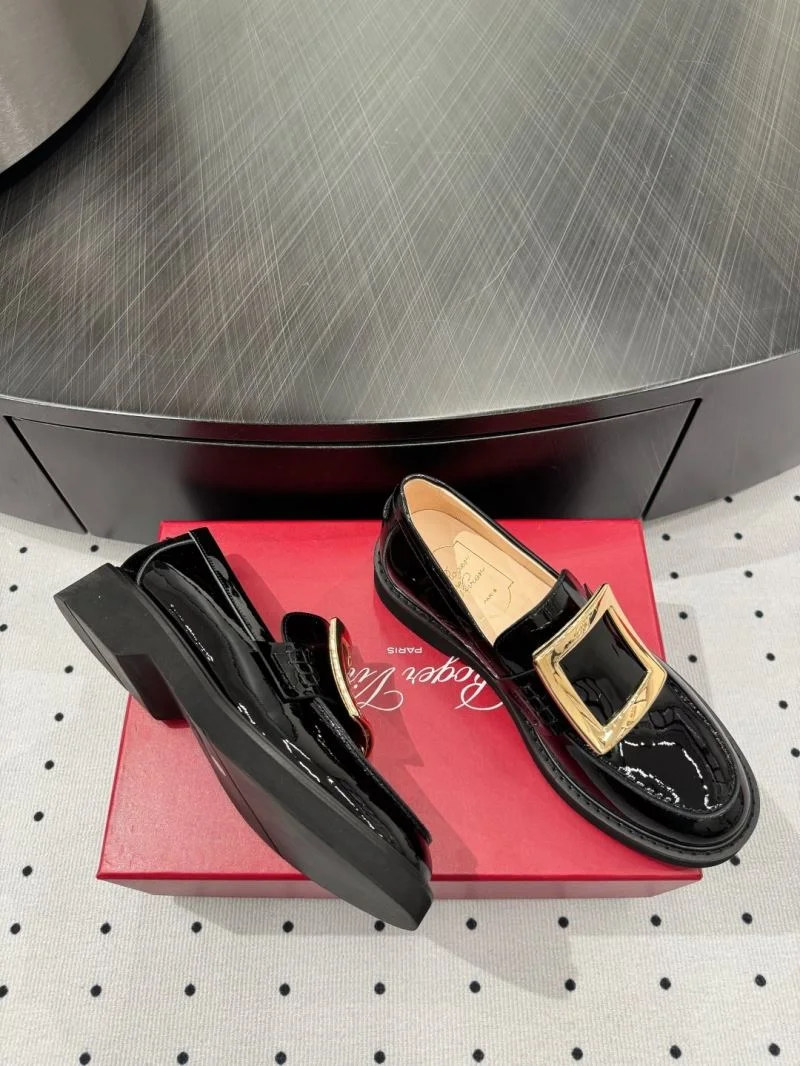 Functional Roger Vivier Shoes 11279