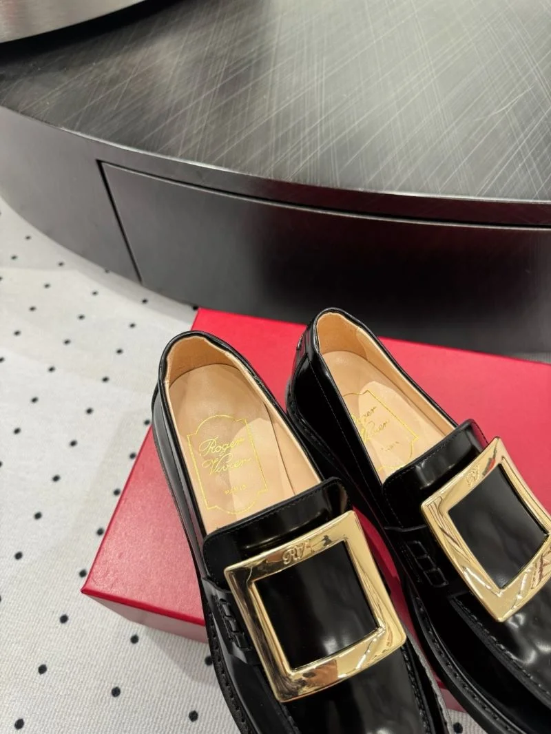 Modern Roger Vivier Shoes 11276