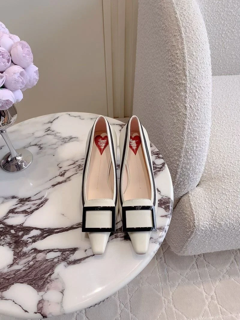 Roger Vivier Shoes Tailored 9022