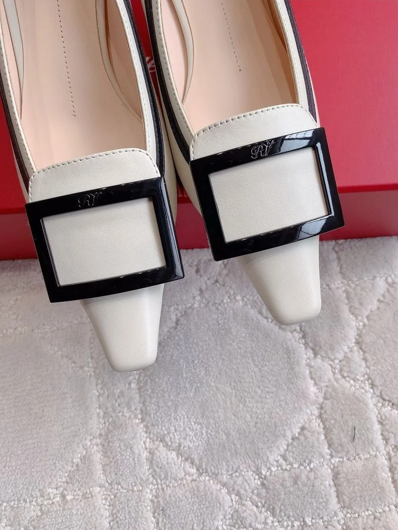 Roger Vivier Shoes Tailored 9022