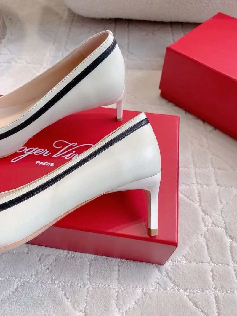 Roger Vivier Shoes Tailored 9022