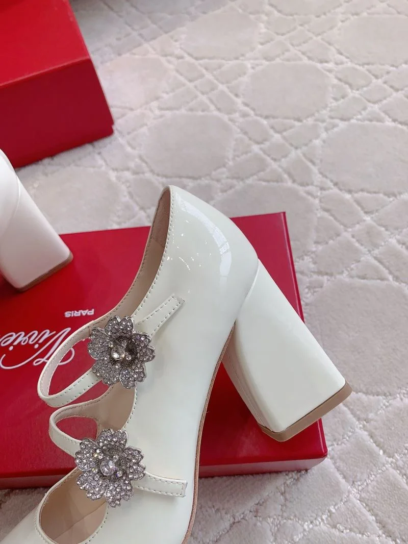 Unique Roger Vivier Shoes 9018