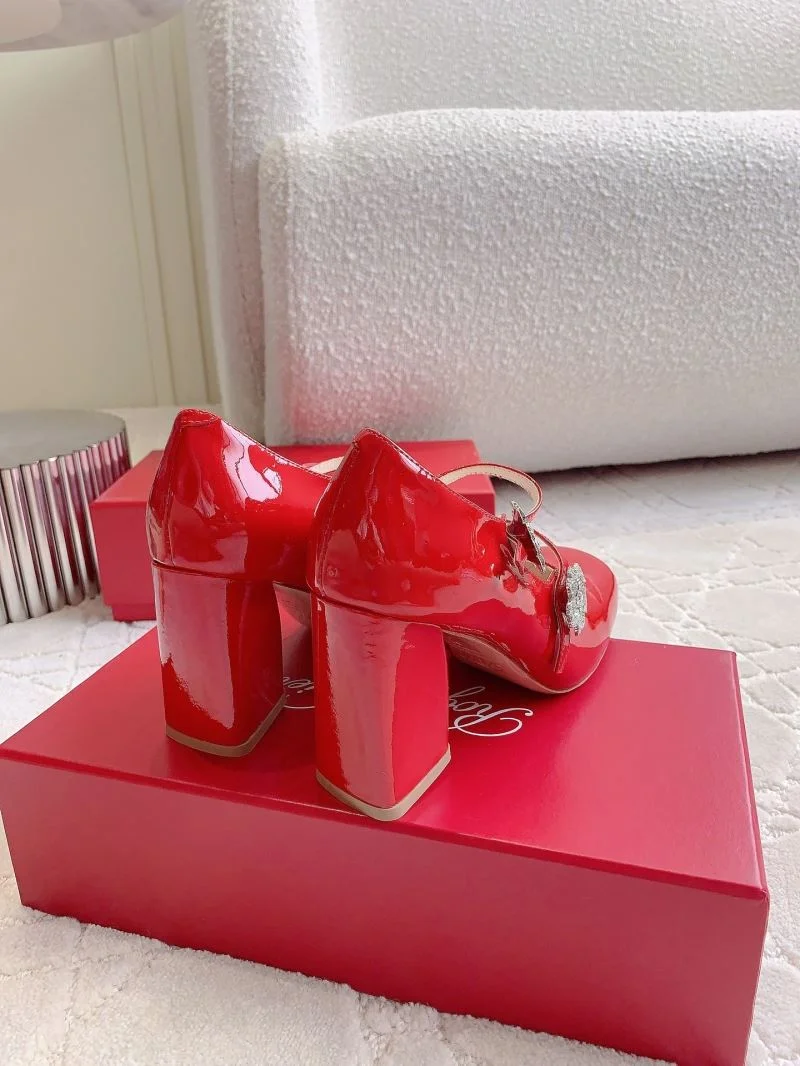 Roger Vivier Shoes WellDesigned 9023