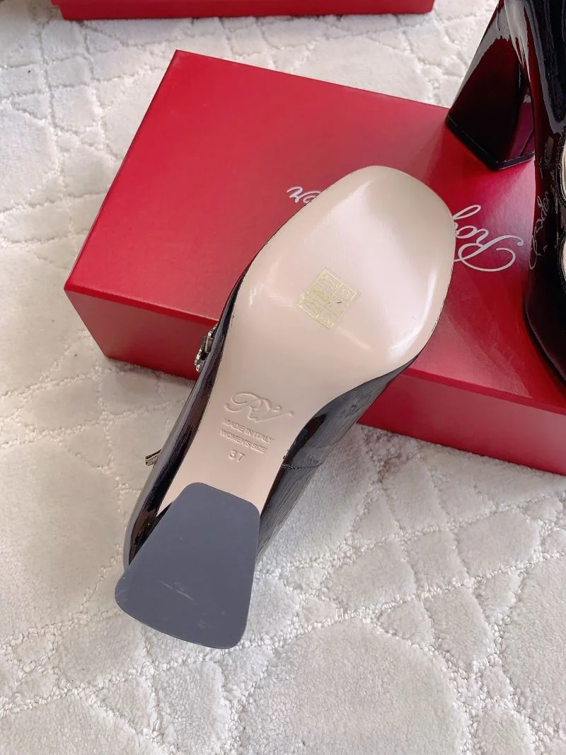 Lightweight Roger Vivier Shoes 9017