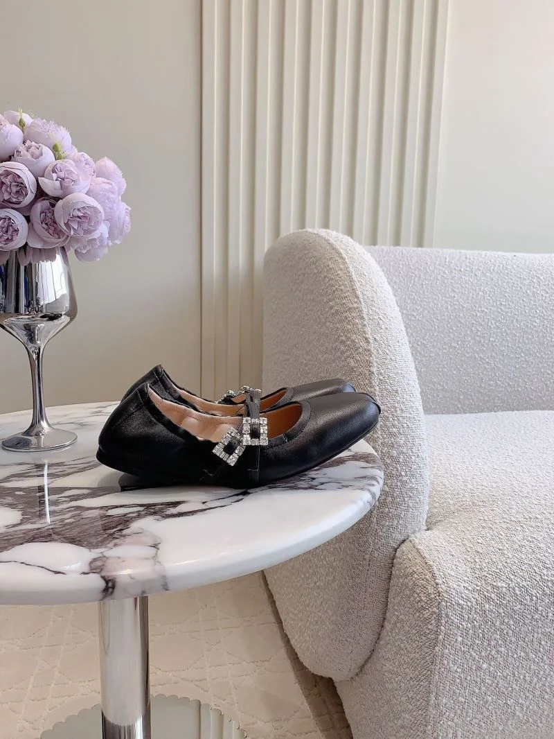 HighQuality Roger Vivier Shoes 9027