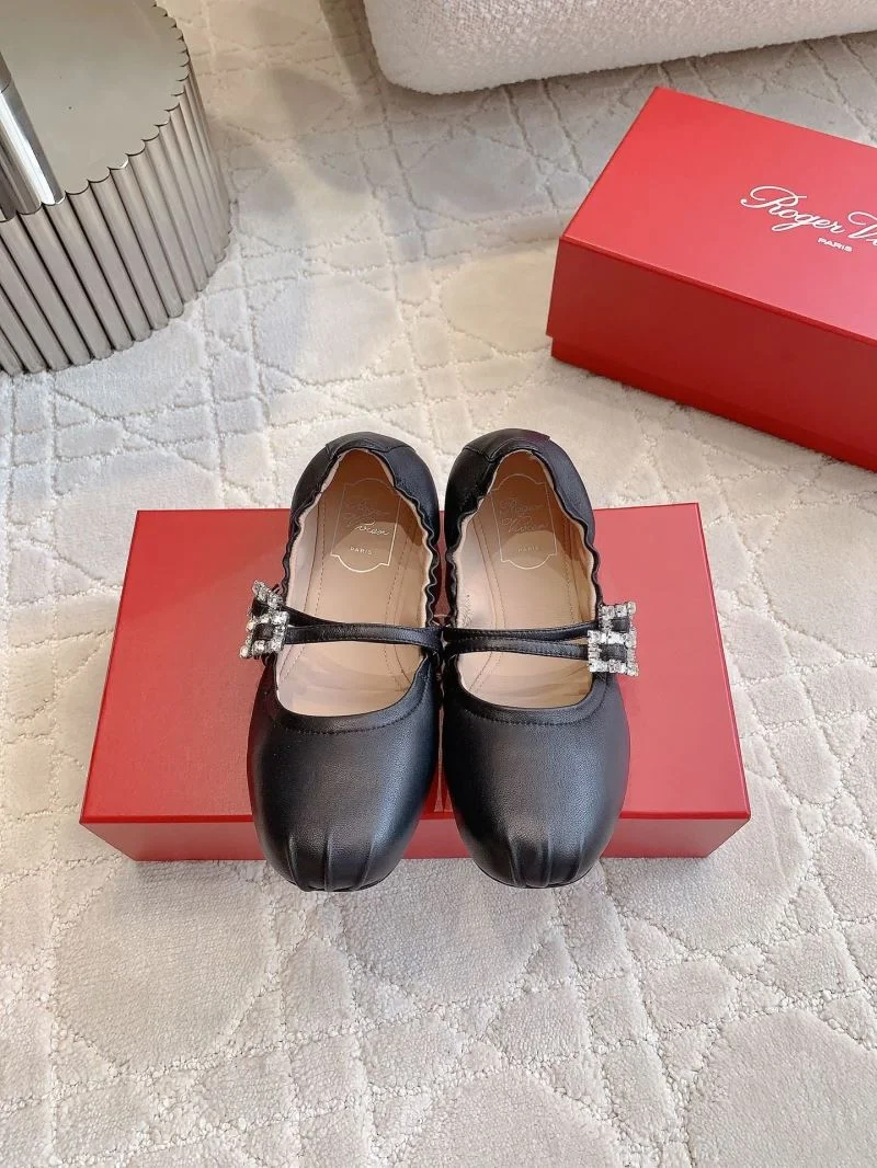HighQuality Roger Vivier Shoes 9027