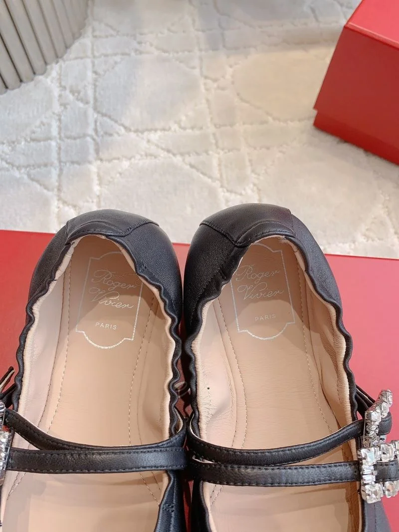 HighQuality Roger Vivier Shoes 9027
