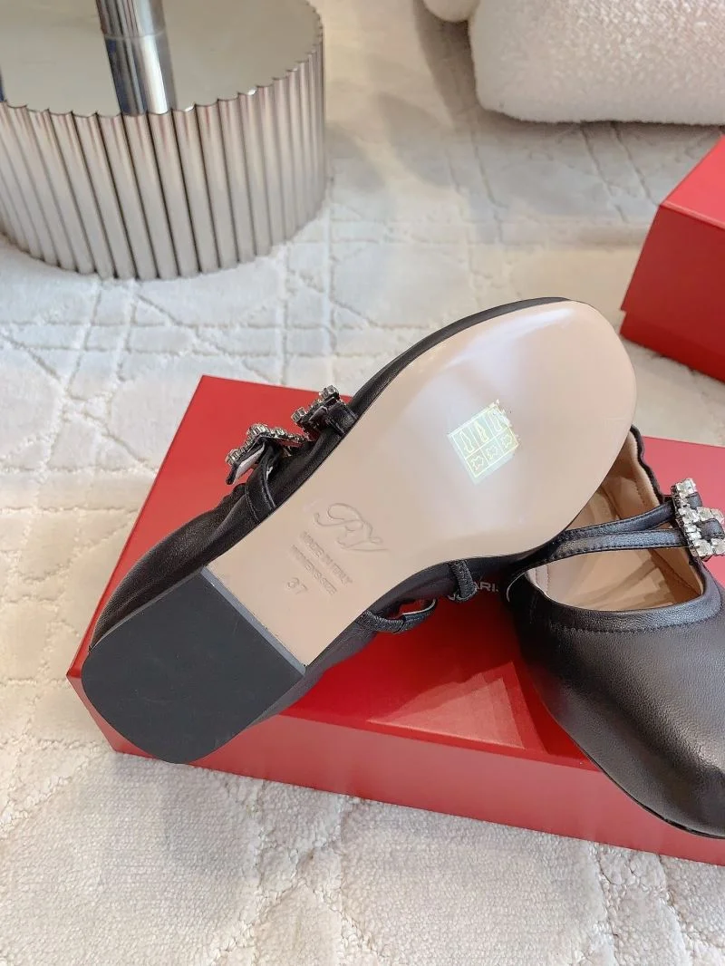 HighQuality Roger Vivier Shoes 9027