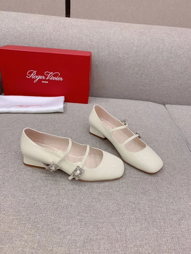 ModernLook Roger Vivier Shoes 9009