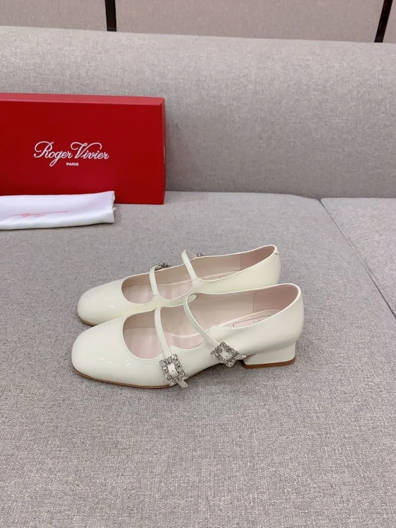 ModernLook Roger Vivier Shoes 9009