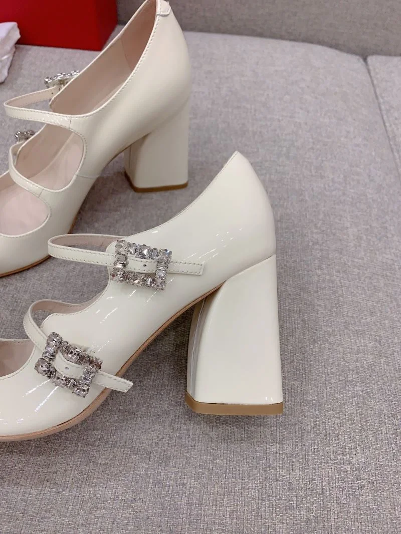 Seasonal Roger Vivier Shoes 9013