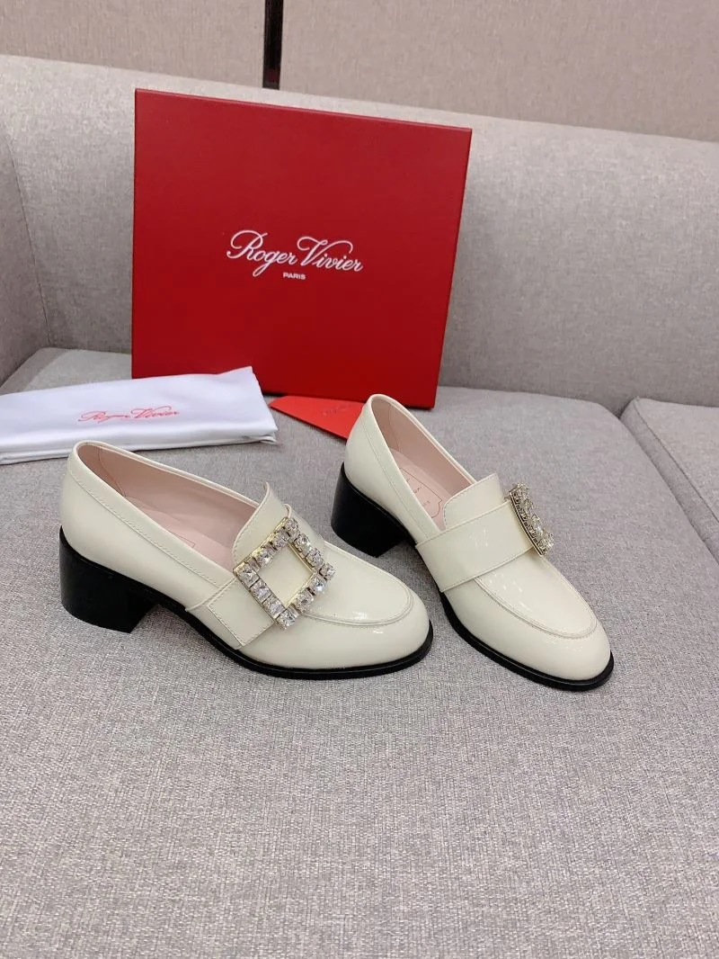 StreetReady Roger Vivier Shoes 9026