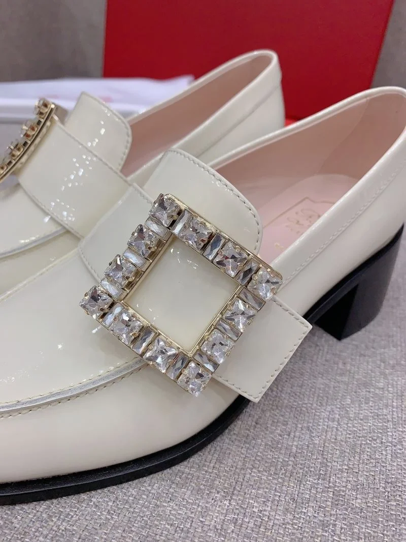 StreetReady Roger Vivier Shoes 9026