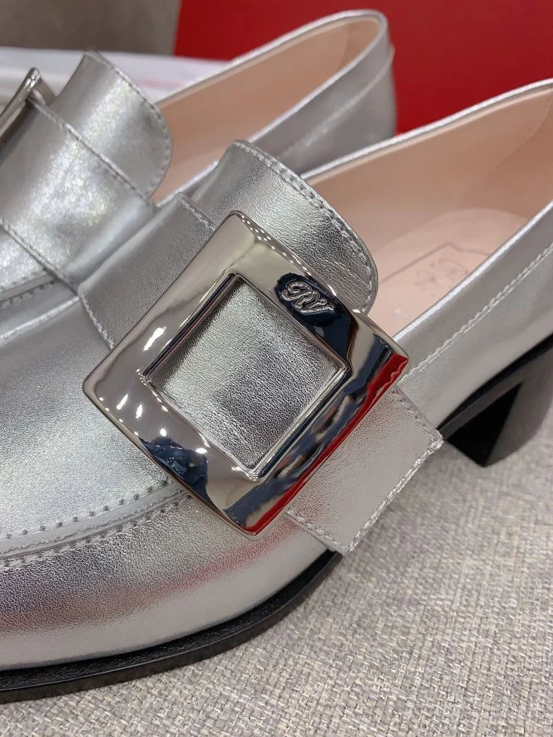 UrbanStyle Roger Vivier Shoes 9002