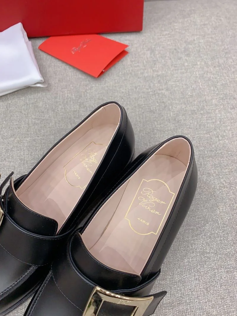 Comfortable Roger Vivier Shoes 9006