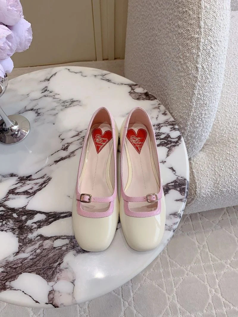 Roger Vivier Shoes Modern 9025