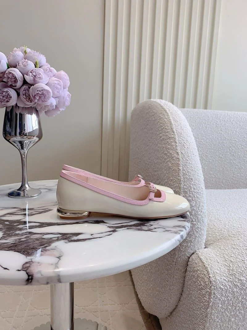 Roger Vivier Shoes Modern 9025