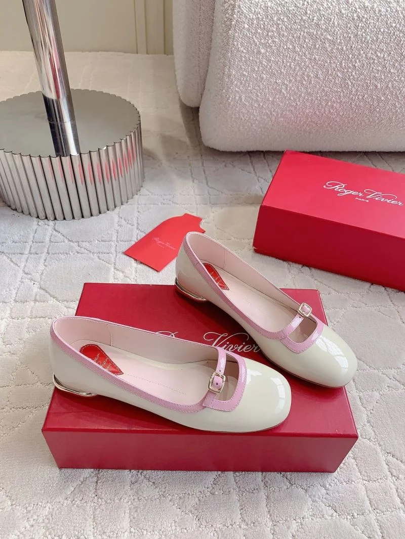 Roger Vivier Shoes Modern 9025