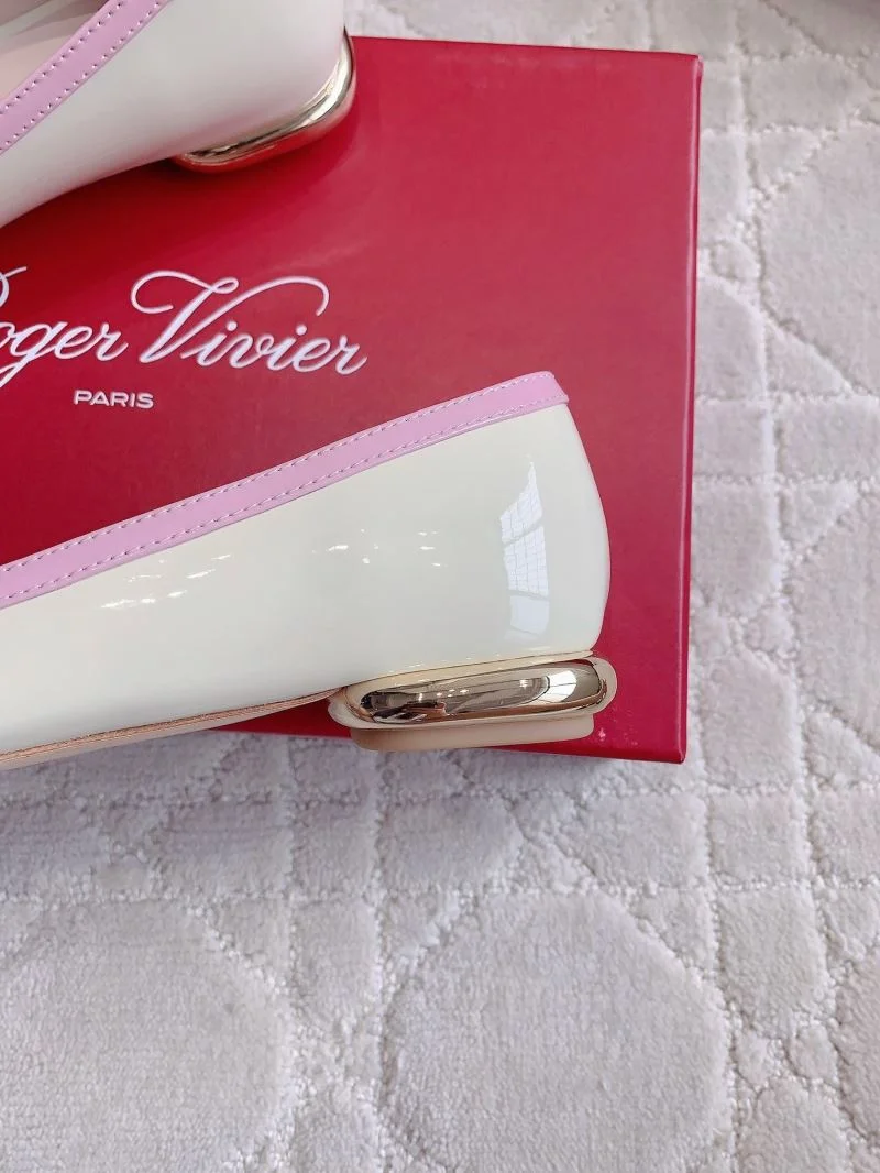 Roger Vivier Shoes Modern 9025