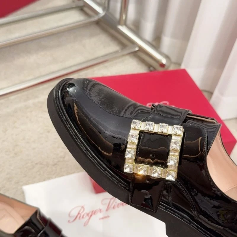 Contemporary Roger Vivier Shoes 9011