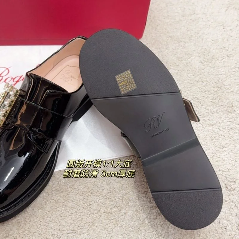 Contemporary Roger Vivier Shoes 9011