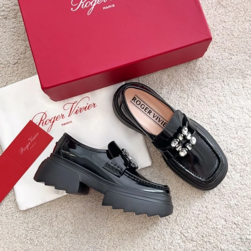 UrbanStyle Roger Vivier Shoes 9008
