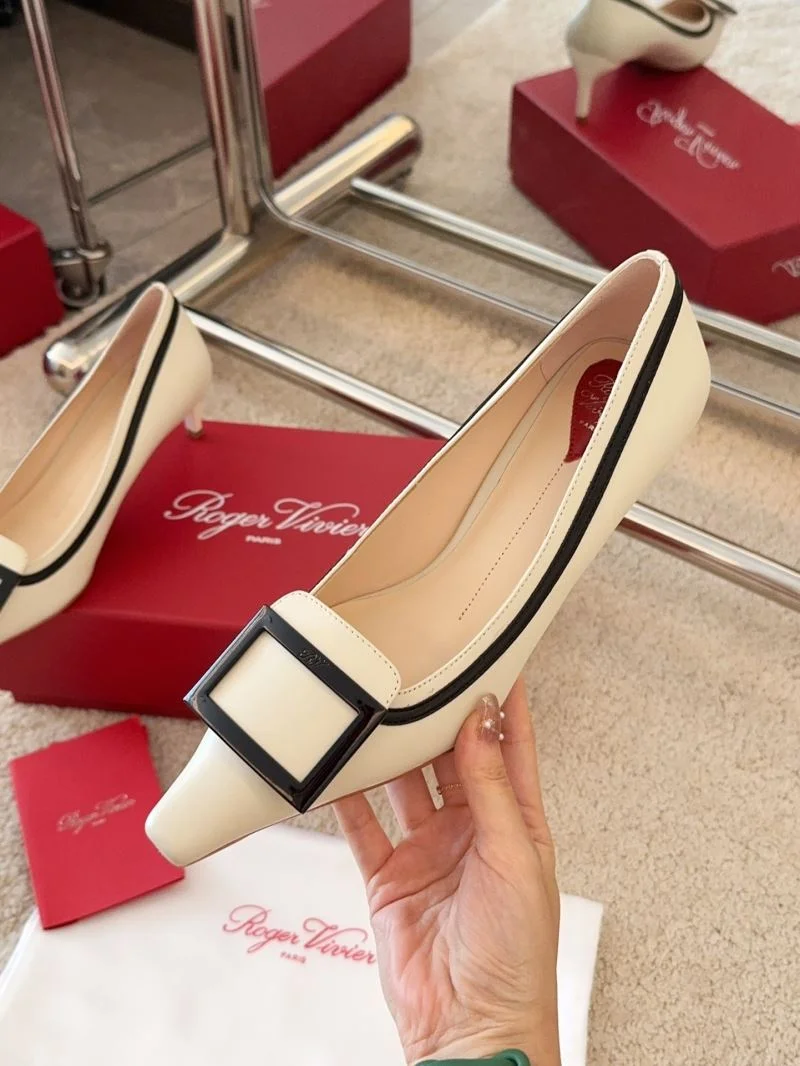 Neat Roger Vivier Shoes 9060