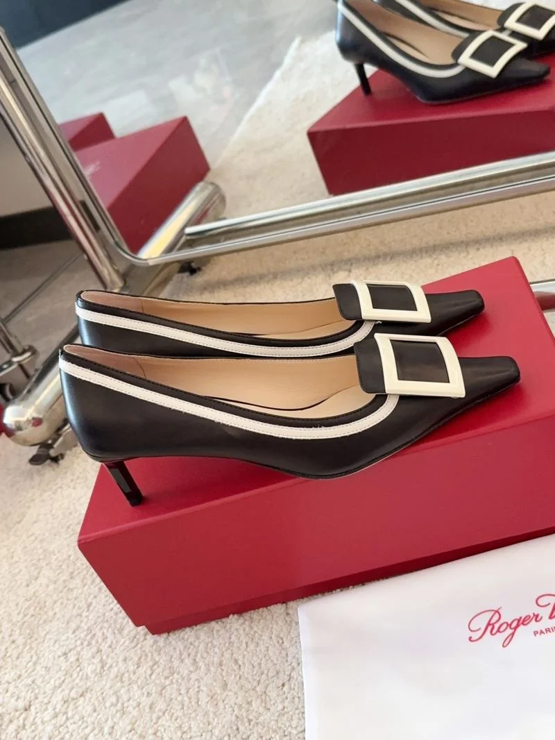 Vibrant Roger Vivier Shoes 8996