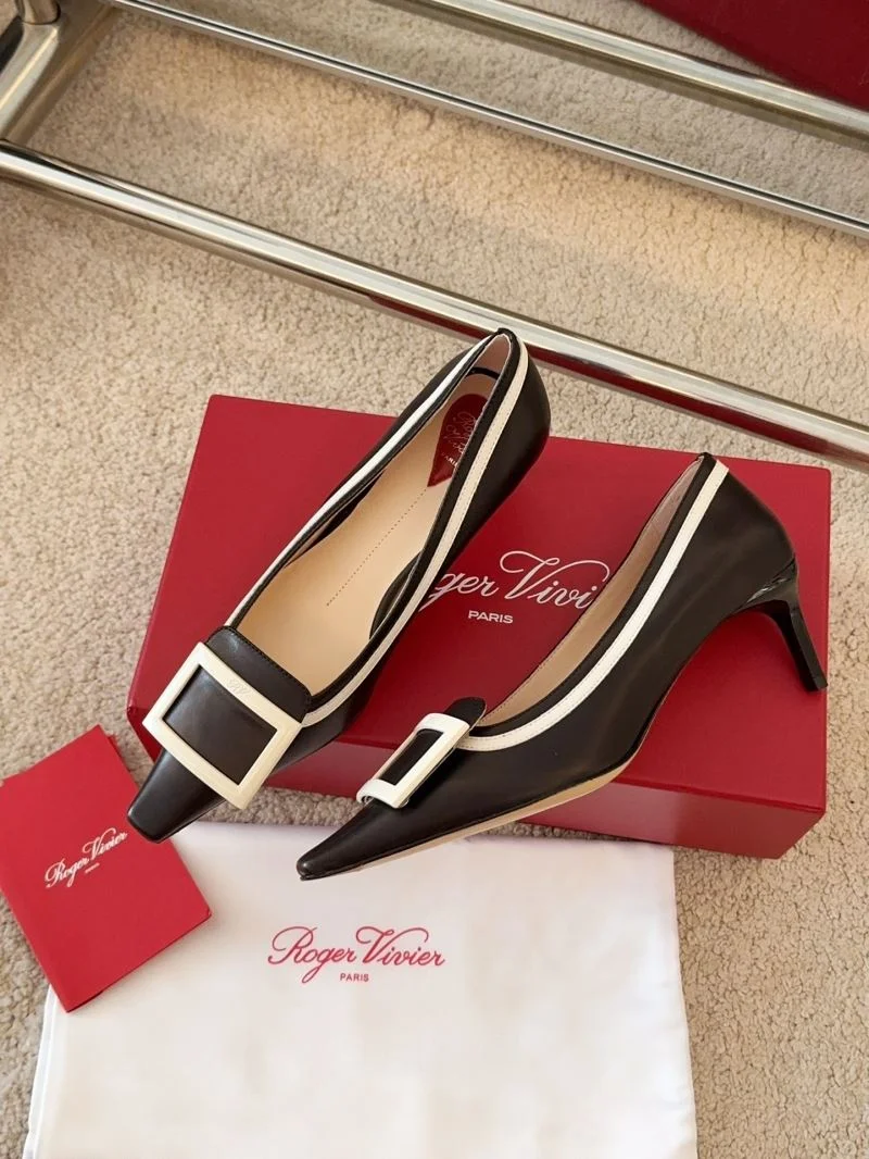Vibrant Roger Vivier Shoes 8996