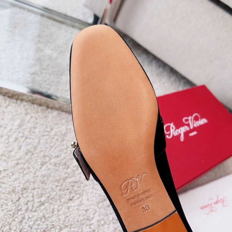 Roger Vivier Shoes Classic 8985