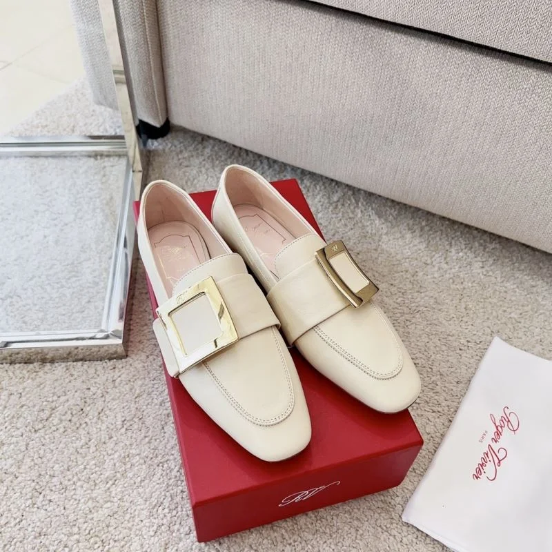 Resilient Roger Vivier Shoes 9003