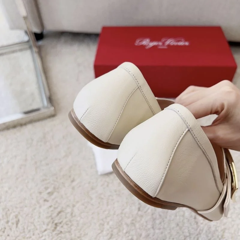 Resilient Roger Vivier Shoes 9003