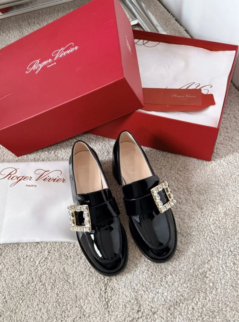 Roger Vivier Shoes Refined 8994