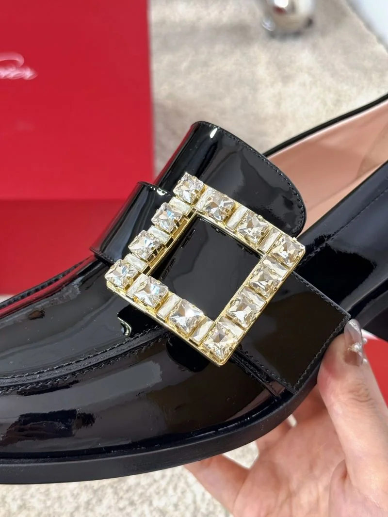 Roger Vivier Shoes Refined 8994