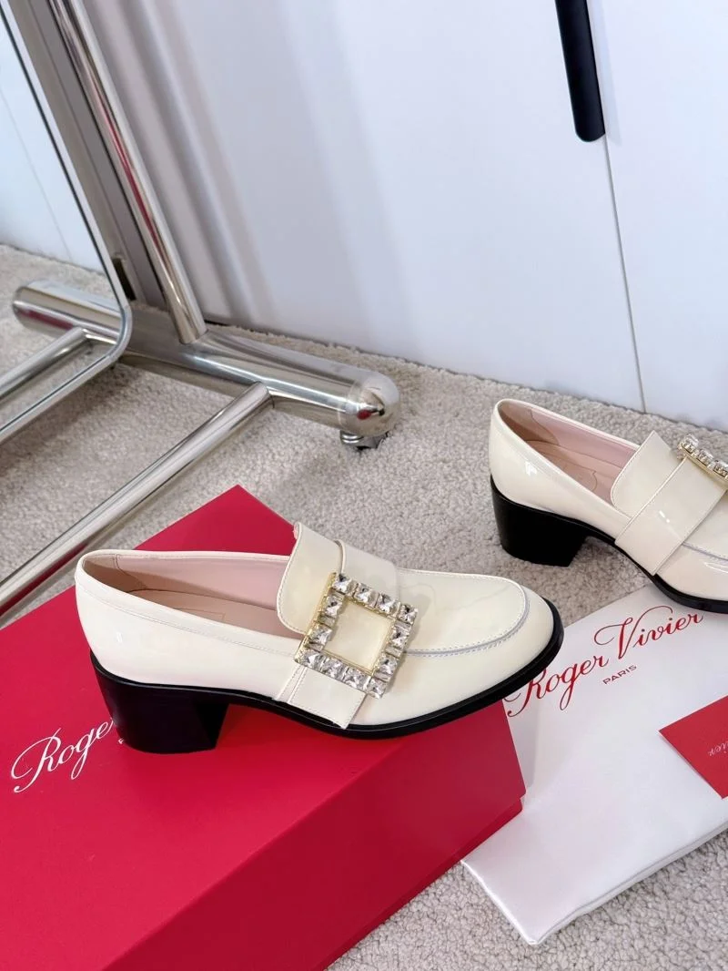 FashionForward Roger Vivier Shoes 8980