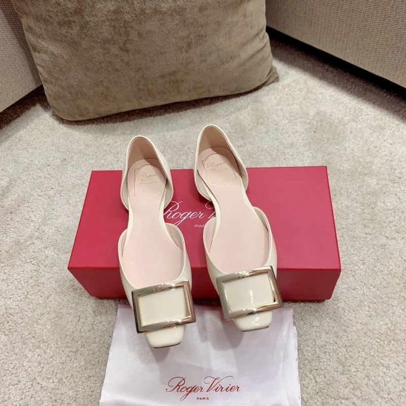 Roger Vivier Shoes Sporty 9001