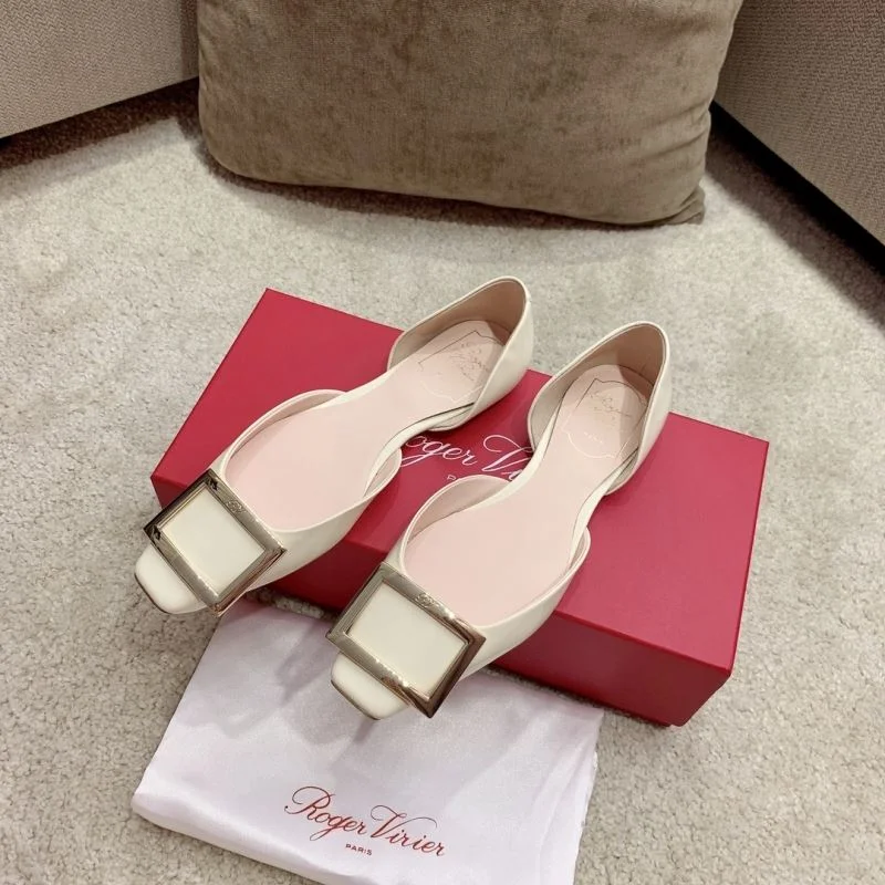 Roger Vivier Shoes Sporty 9001