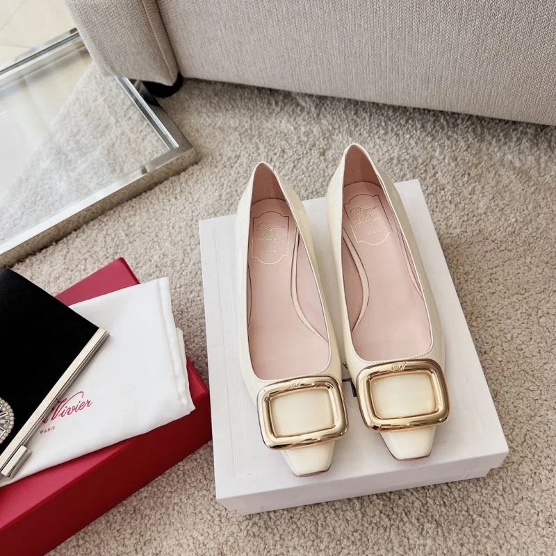 WaterResistant Roger Vivier Shoes 8978