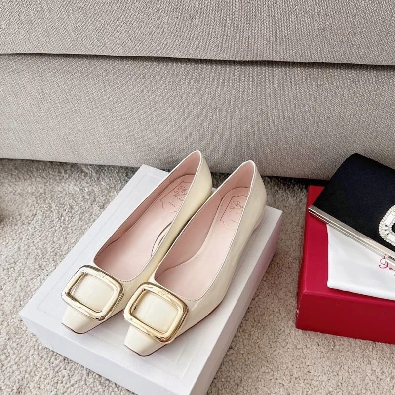 WaterResistant Roger Vivier Shoes 8978
