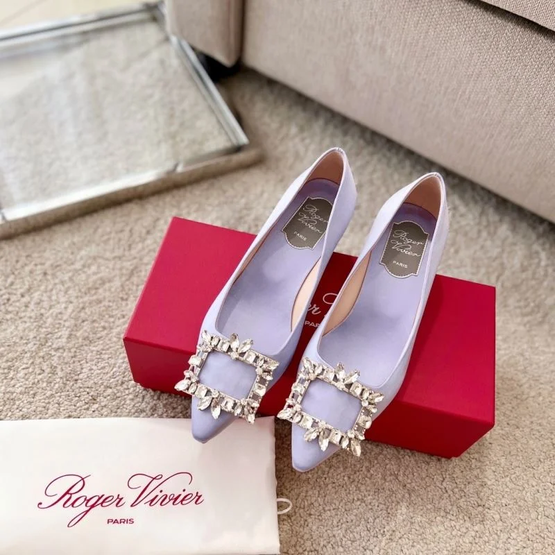 Vibrant Roger Vivier Shoes 9010