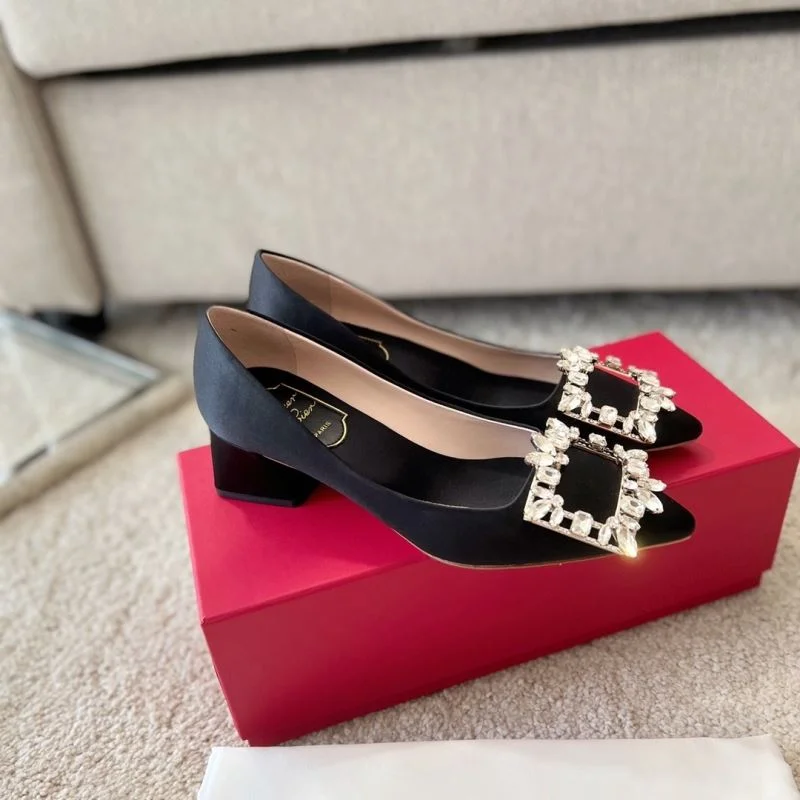 Functional Roger Vivier Shoes 8977