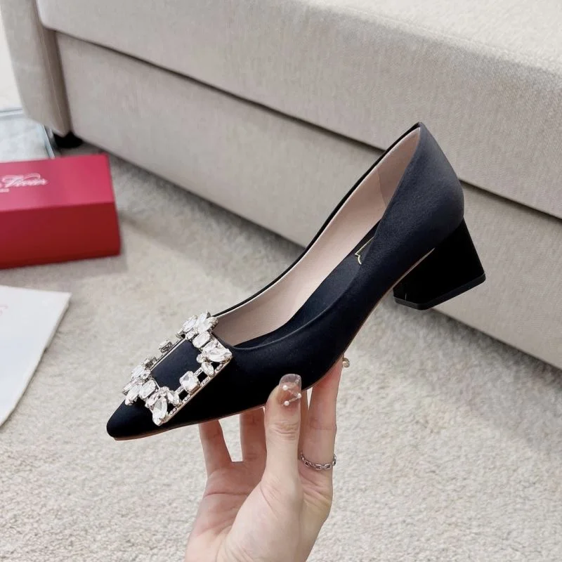 Functional Roger Vivier Shoes 8977