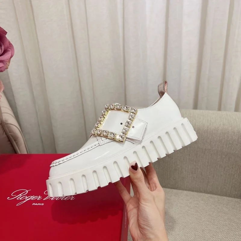 Sporty Roger Vivier Shoes 9038