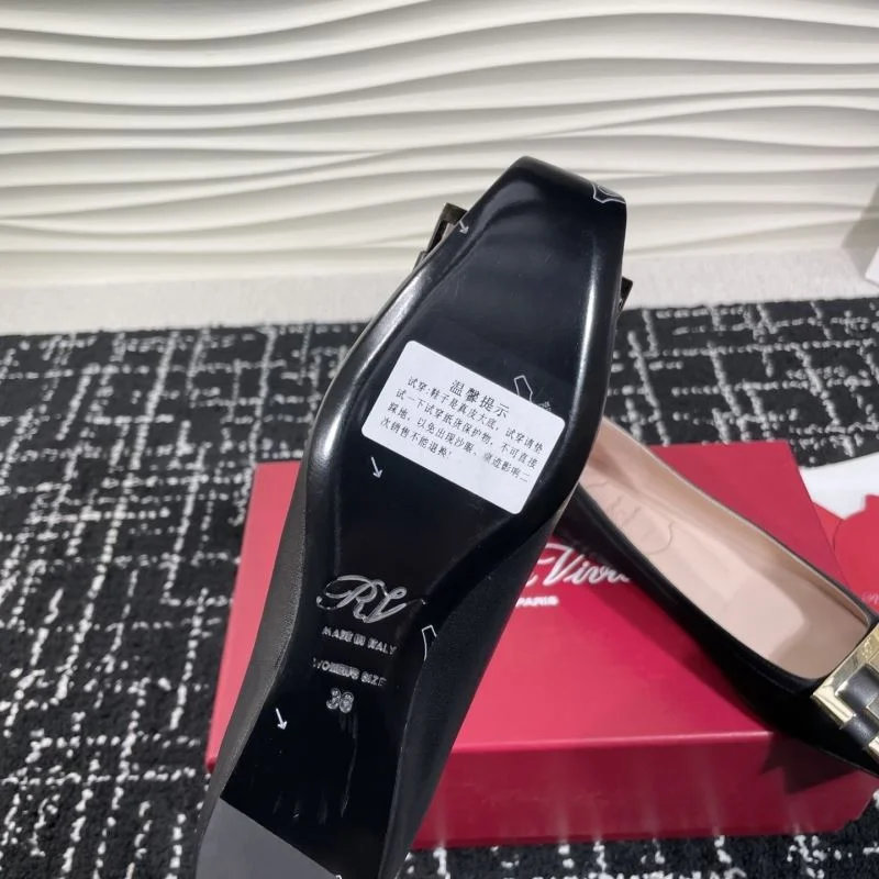 MoistureWicking Roger Vivier Shoes 9015